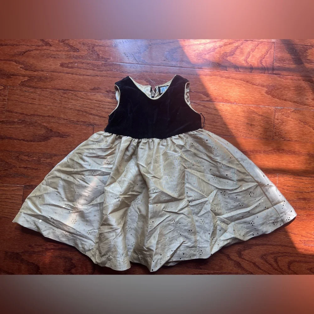 The Children's Place Black Velvet Headband with Gold Lining - Picture 1 of 3